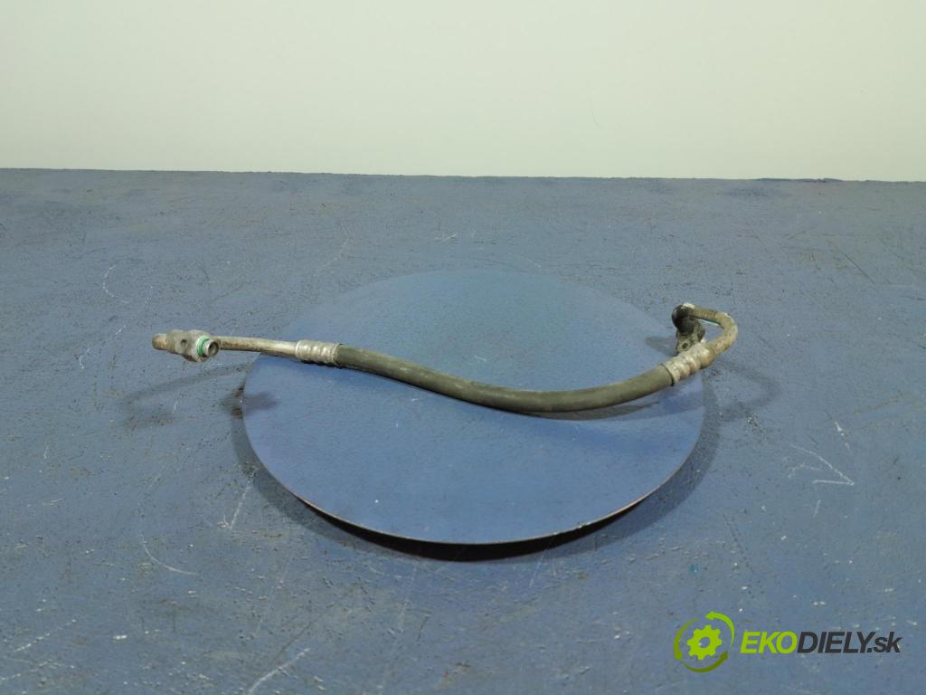 Hyundai Ix35 2012 trubka Klimatizace: 97762-2Y600