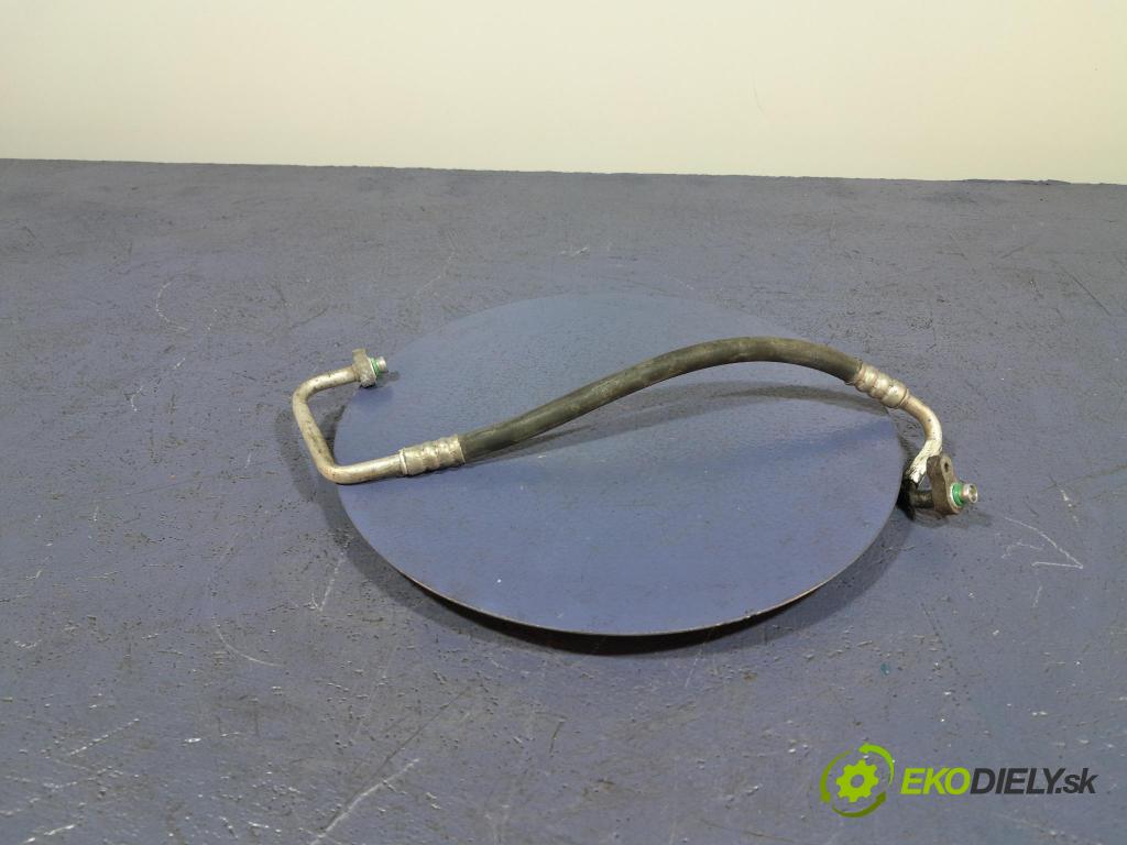 Hyundai Ix35 2012 trubka Klimatizace: 97762-2Y600
