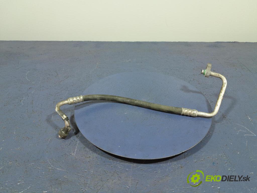 Hyundai Ix35 2012 trubka Klimatizace: 97762-2Y600