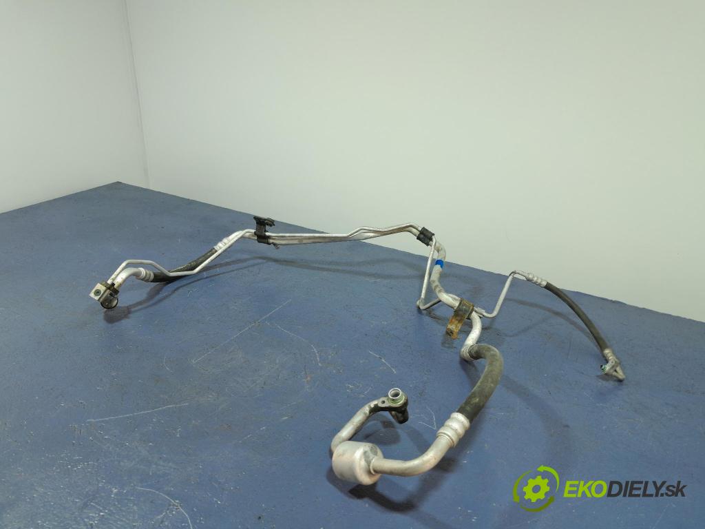 Hyundai Ix35 2012 trubka Klimatizace: