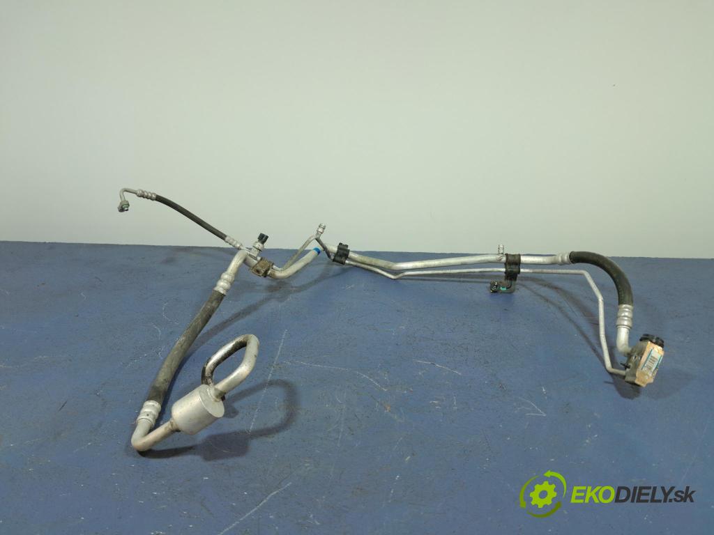 Hyundai Ix35 2012 trubka Klimatizace: