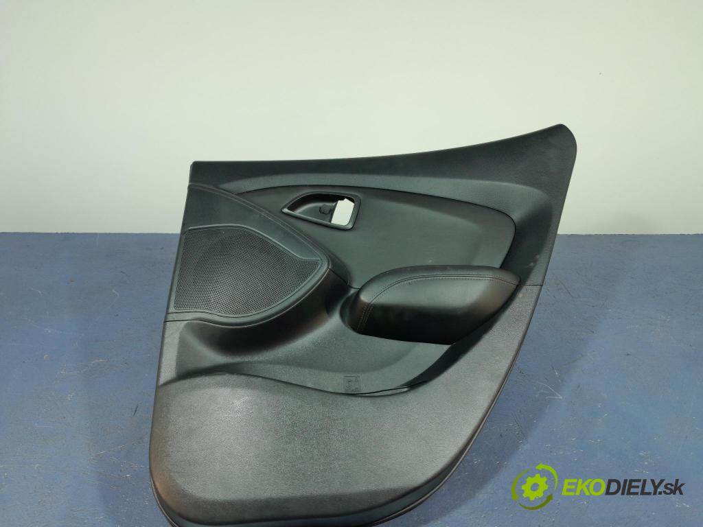 Hyundai Ix35 2012 Tapacír: dveře Zad: Práva: