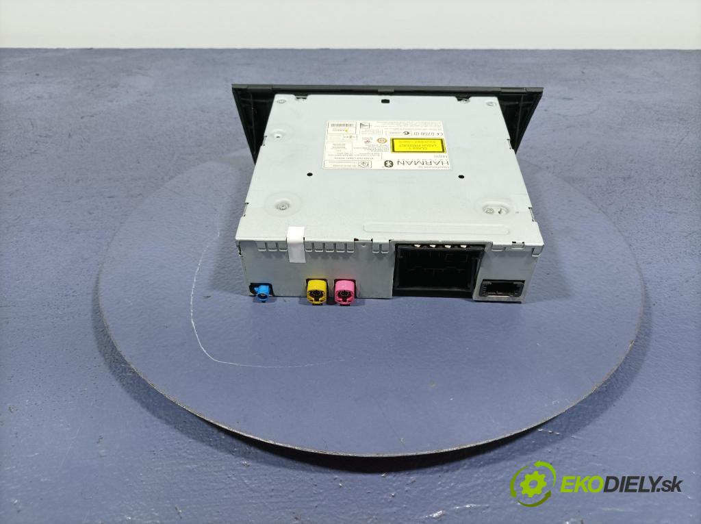 Audi A4 2012 modul Navigace 8R1035652A