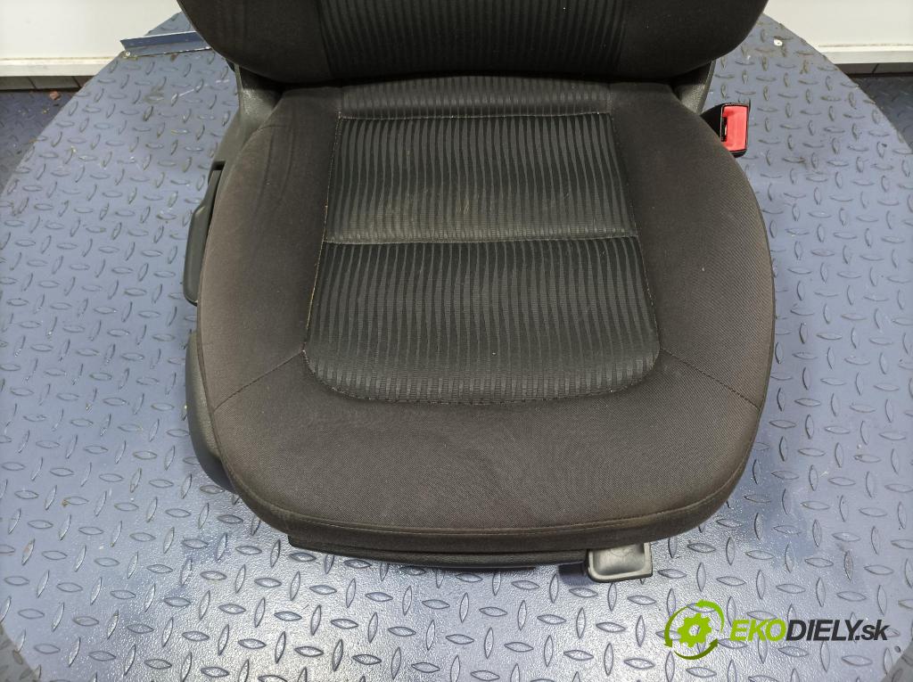Audi A4 2012 Sedadlo spolujezdce