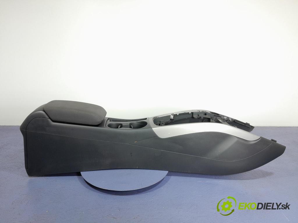 Audi A4 2012 operadlo