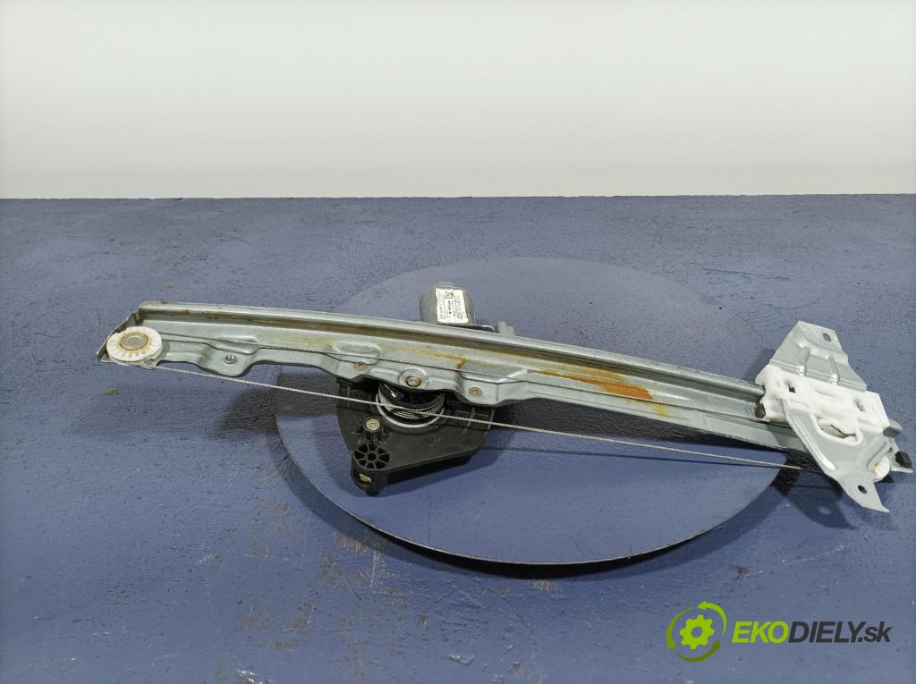 Citroen Ds4 2017 mechanismus stahování Sklenka: před v pravo: 9802531780