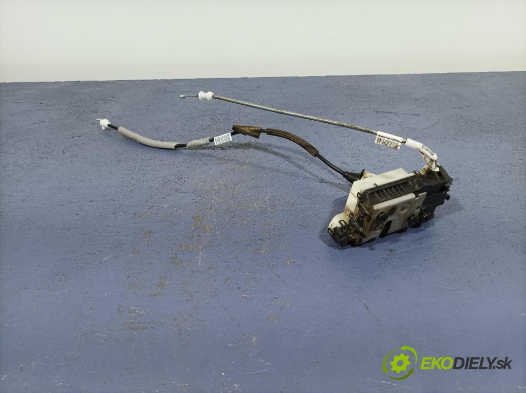 Citroen Ds4 2017 zámek dveře před v pravo: 9685351480
