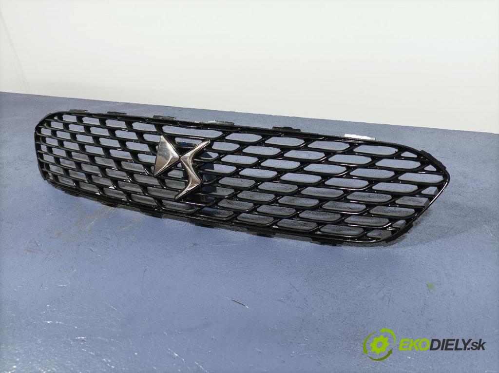 Citroen Ds4 2017 mřížka / Gril: 9809739777
