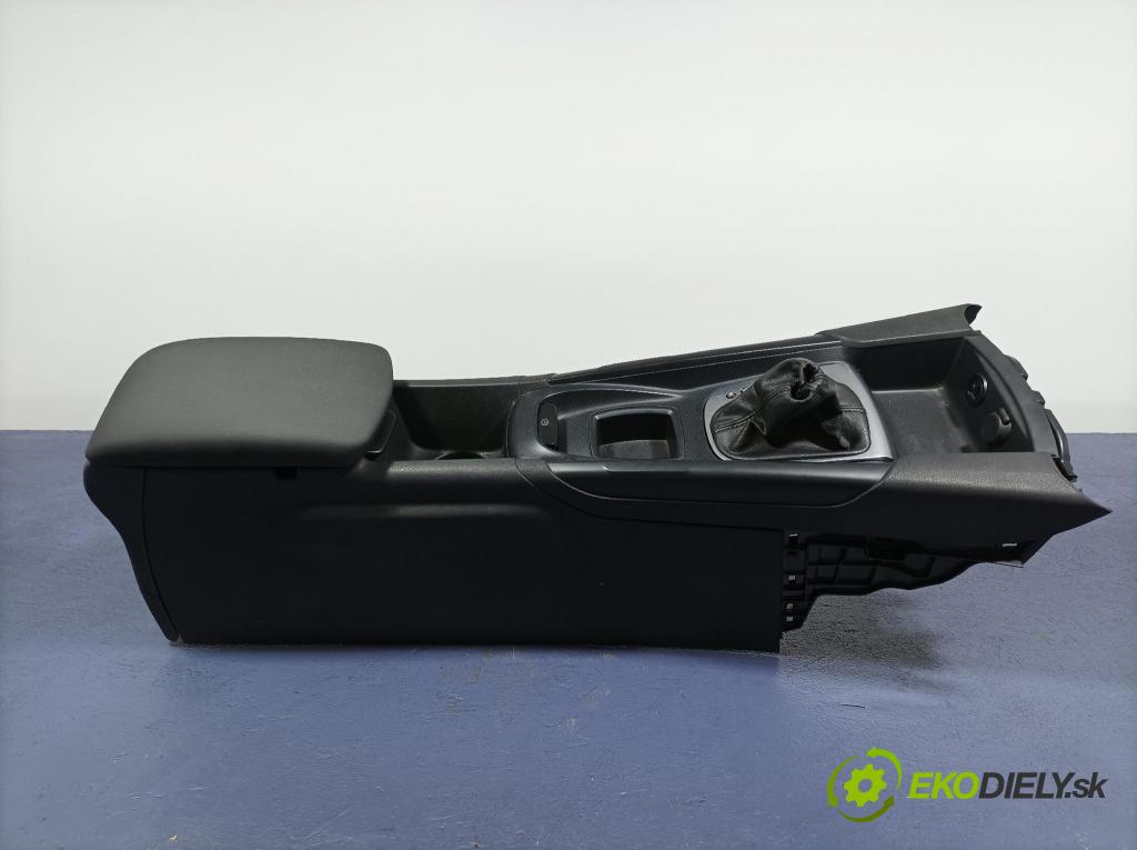 Citroen Ds4 2017 loketní opěrka