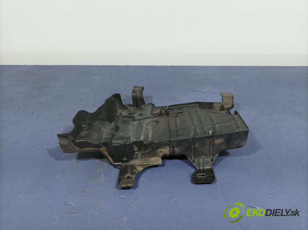 Citroen Ds4 2017 kryt Plast: podvozek: 9807276280