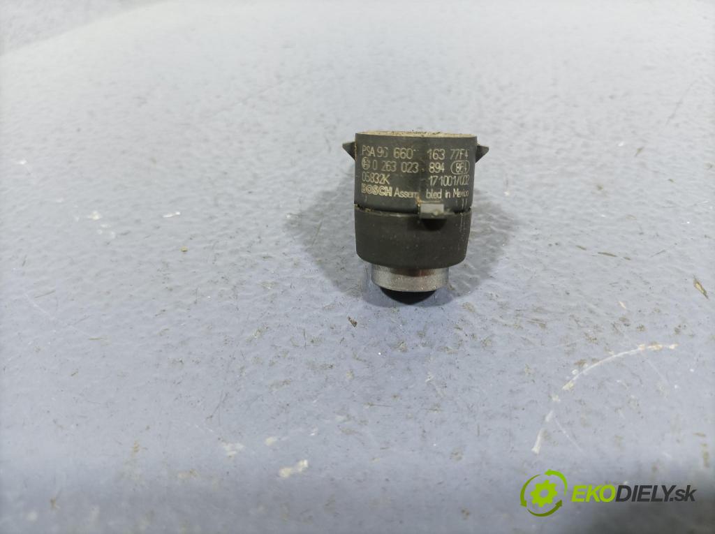 Citroen Ds4 2017 snímač / řídící jednotka PDC 9666016377