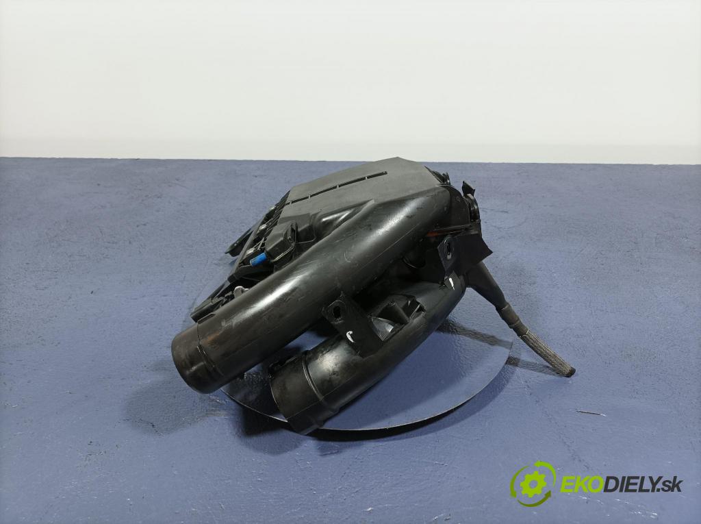 Citroen Ds4 2017 obal Filtra: Vzduch: 9806561080