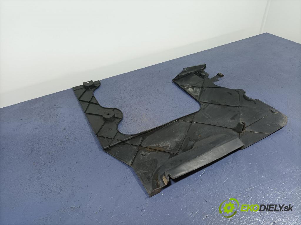 Citroen Ds4 2017 kryt Plast: podvozek: 9676556880