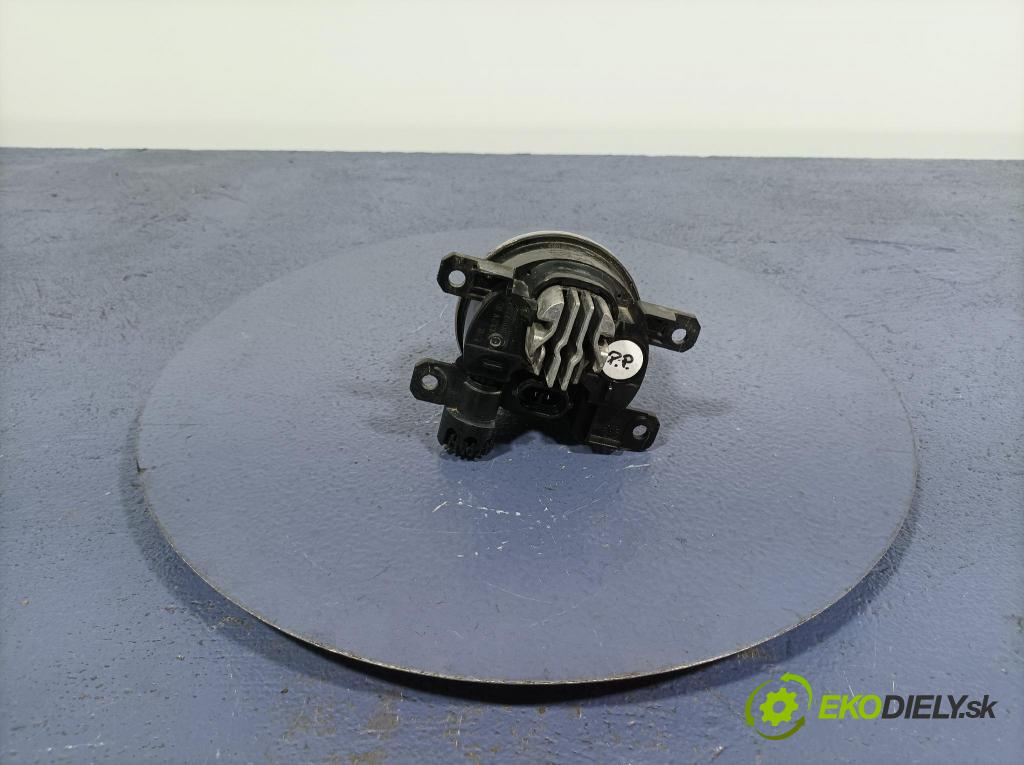 Citroen Ds4 2017 Halogen v pravo: 9826960480