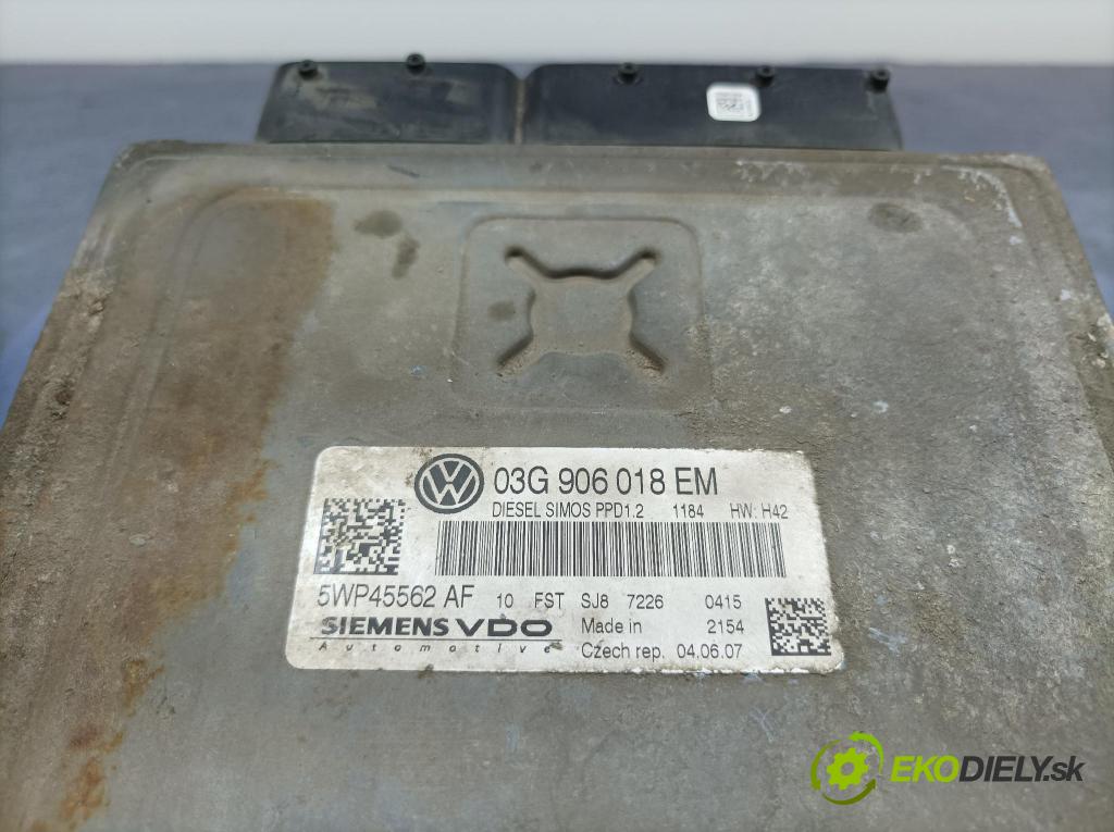 Vw Passat 2007 řídící jednotka Motor: 03G906018EM