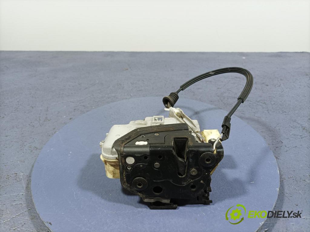 Vw Passat 2007 zámek dveře před Levý: 3C1837015A