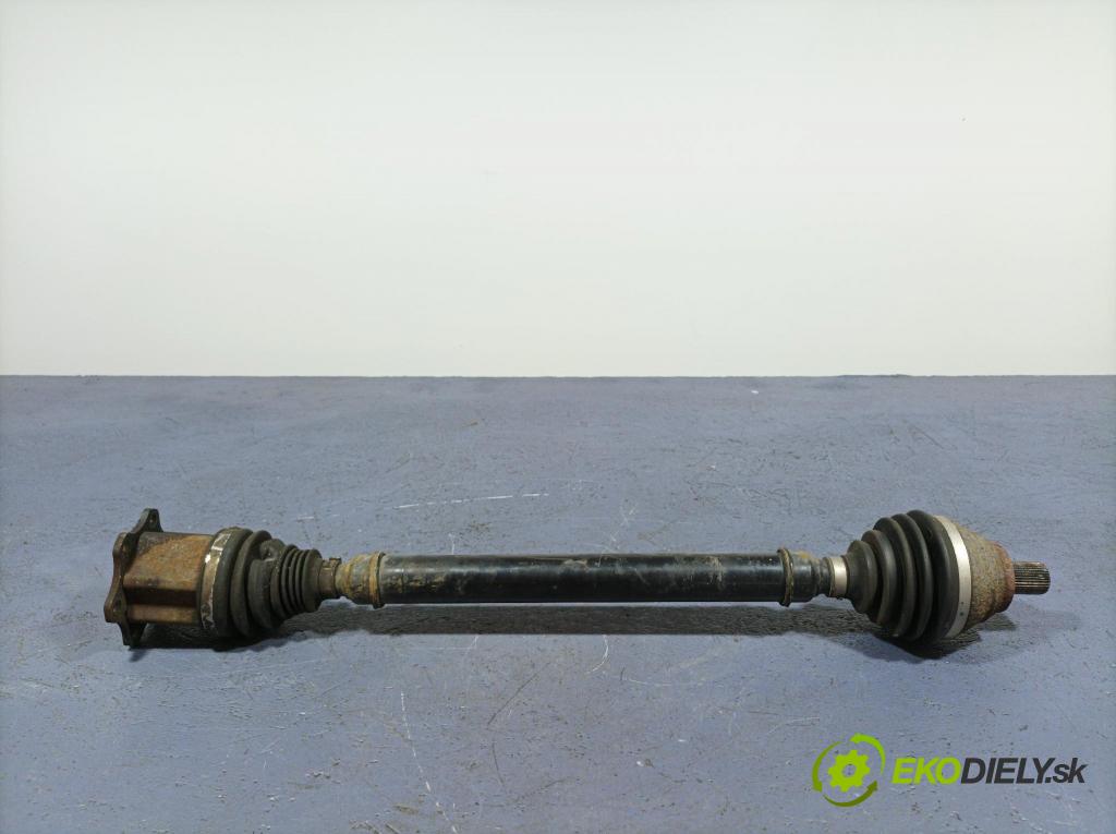 Vw Passat 2007 poloos Prava: Predné 3C0407272AK