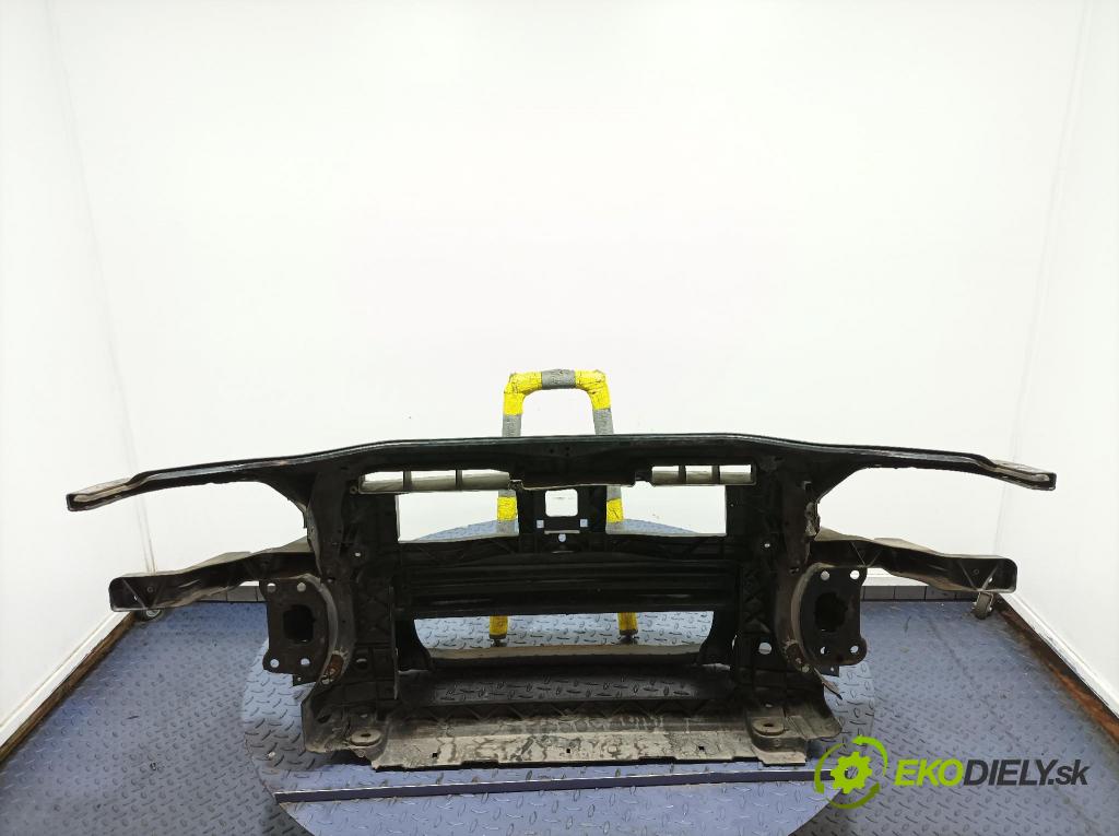 Vw Passat 2007 výztuha Čelní / stěna Přední
