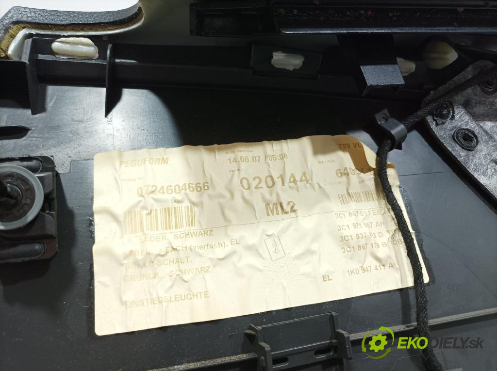 Vw Passat 2007 Tapacír: dveře před levá 3C1867011EB