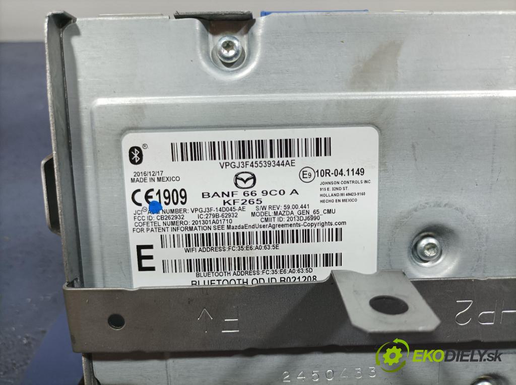 Mazda 3 2017 displej Radio / GPS B61A611J0