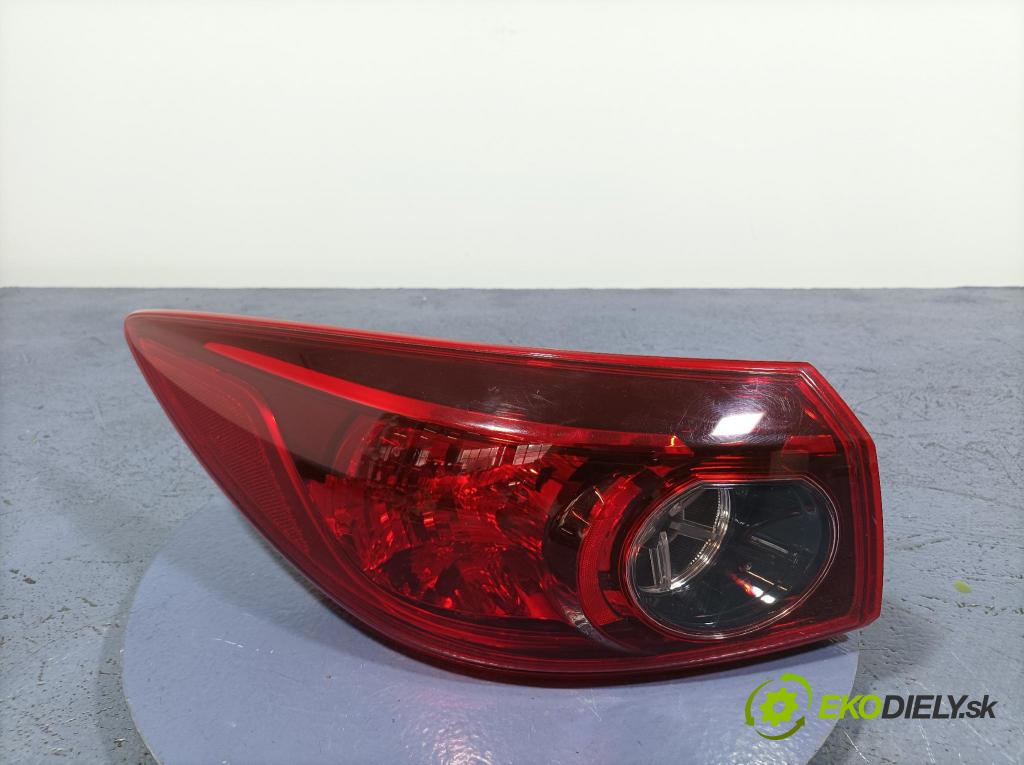 Mazda 3 2017 světlo Zad: levá Mimo: BHN1-51160