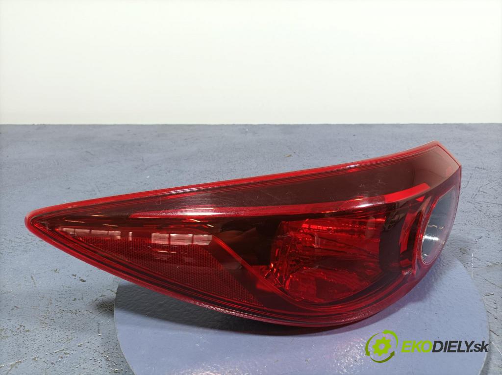 Mazda 3 2017 světlo Zad: levá Mimo: BHN1-51160