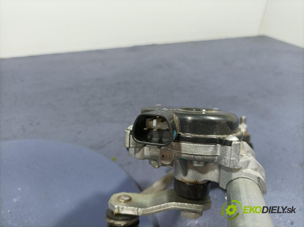 Mazda 3 2017 mechanismus motorek Stěrače: před BJS76737X