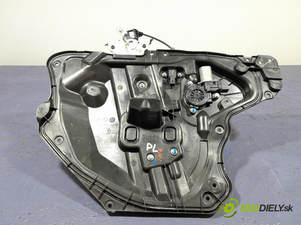 Mazda 3 2017 mechanismus stahování Sklenka: před Levý: BJS75997X