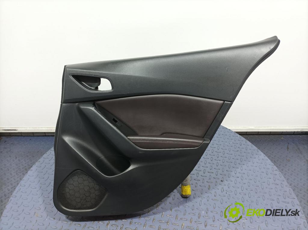 Mazda 3 2017 Tapacír: dveře Zad: Práva: BANG-68520