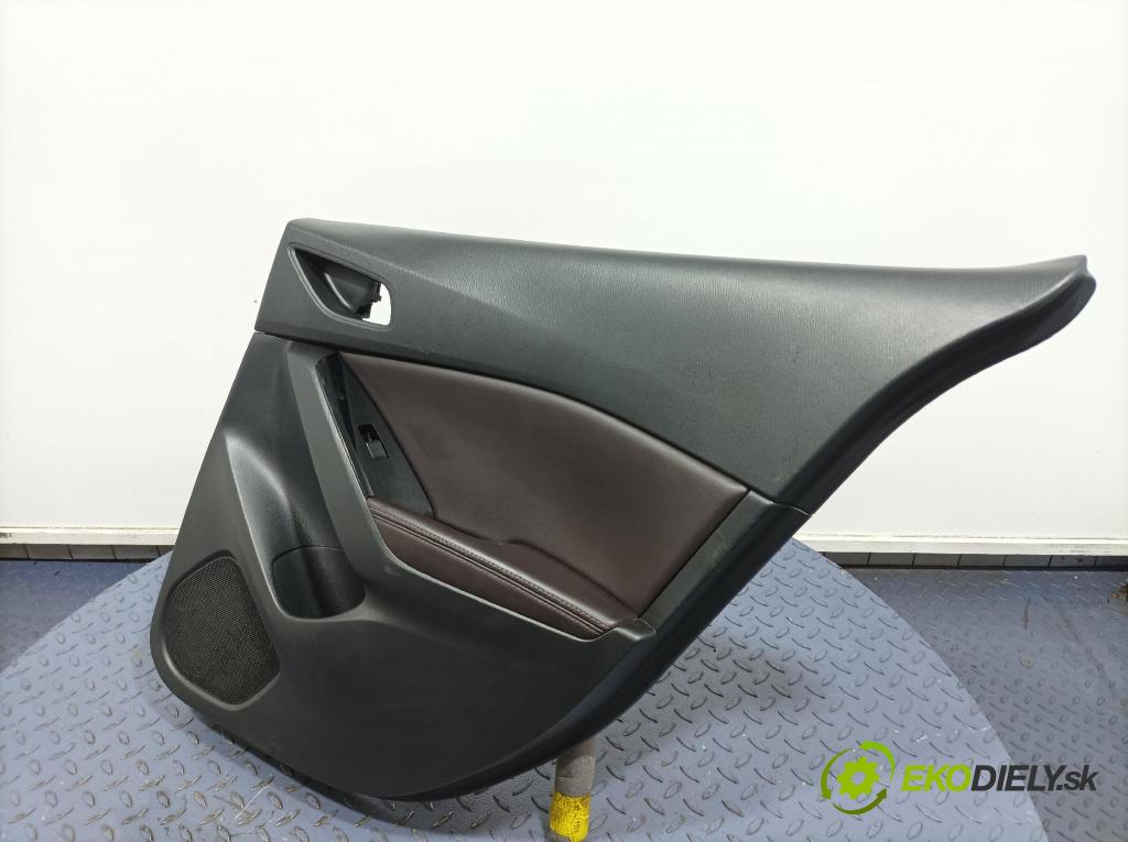 Mazda 3 2017 Tapacír: dveře Zad: Práva: BANG-68520