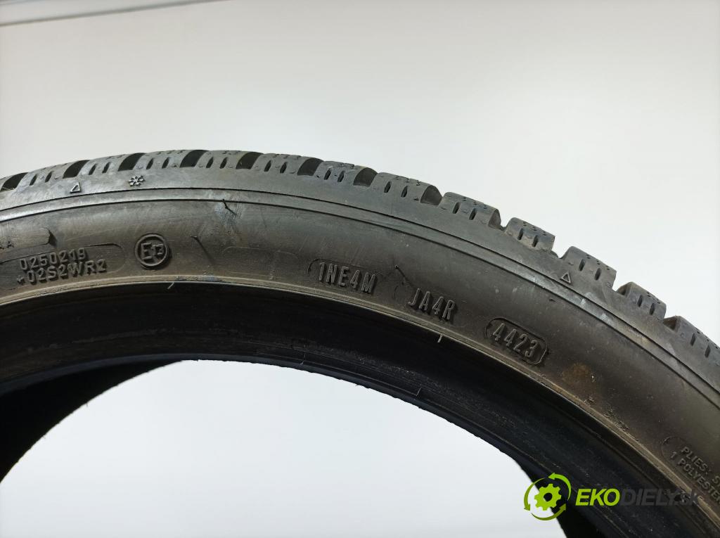 Mazda 3 2017 pneumatiky: Zima 5452000832887