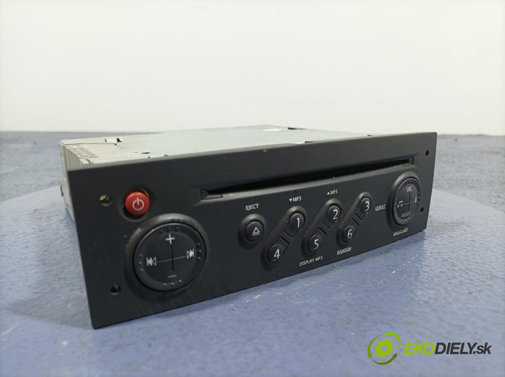 Renault Clio 2007 Radio I Navigácia: 8200633624