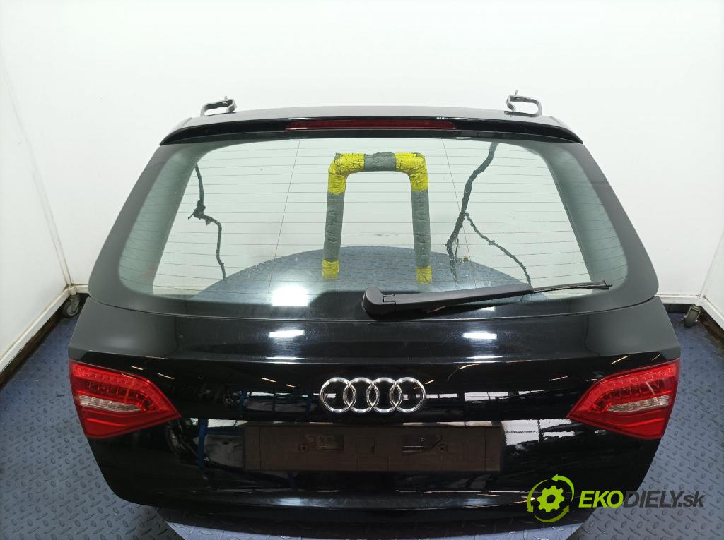 Audi A4 2012 zadna dveře kufra: kufra: