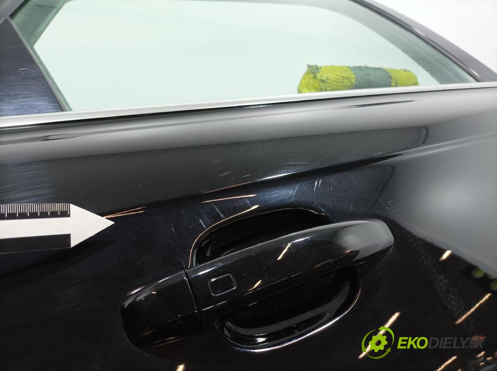 Audi A4 2012 dveře Zad: prave