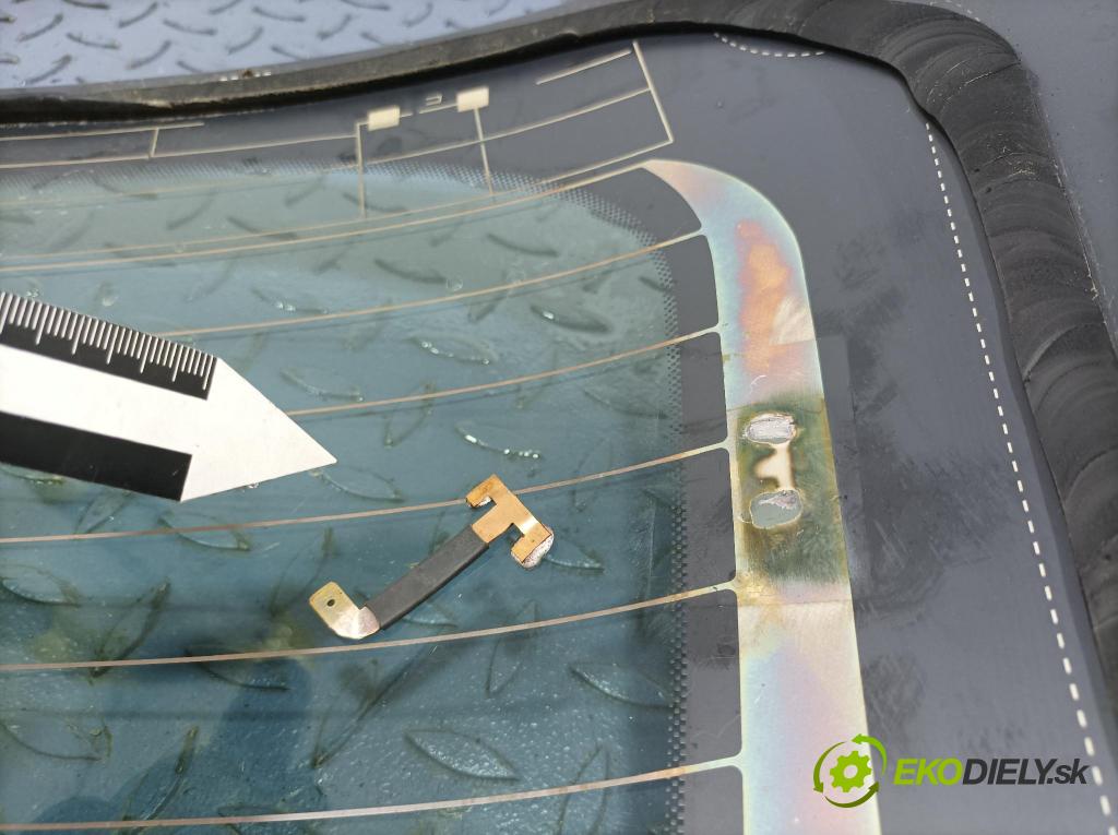 Citroen Ds4 2017 sklo zadní
