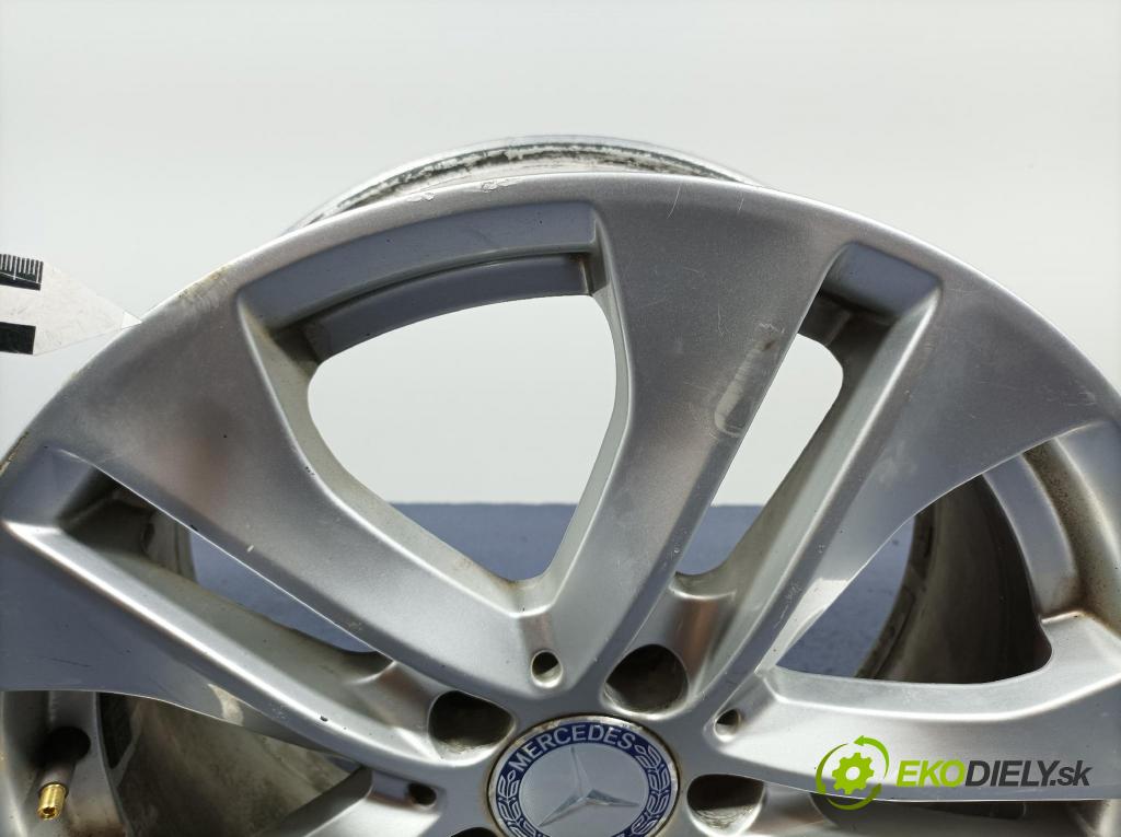 Mercedes C-klasa 2011 Ráfky Hlinikové: A2044017502