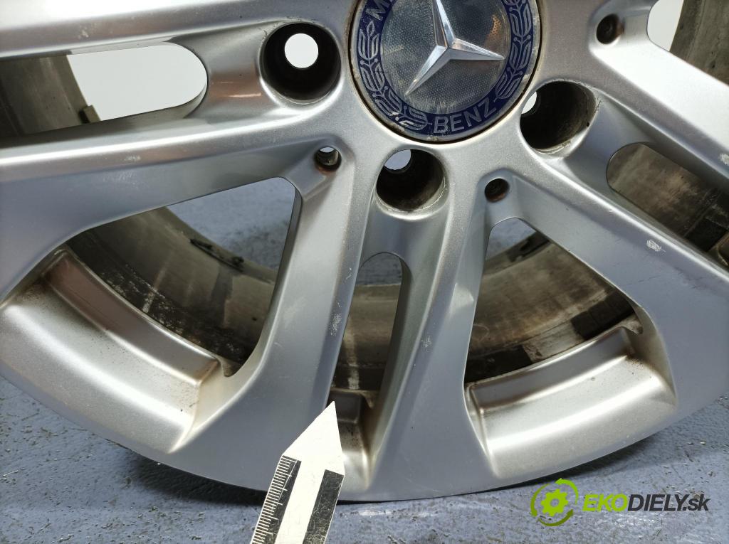 Mercedes C-klasa 2011 Ráfky Hlinikové: A2044017502