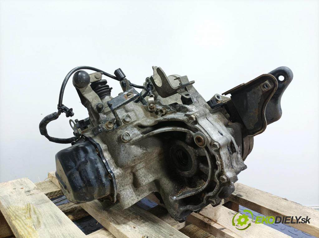 Suzuki Swift 2006 převodovka Ozubené kola: Manualna ZN0