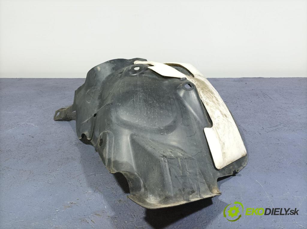 Renault Clio 2013 blatník: Plastický před 638427803R