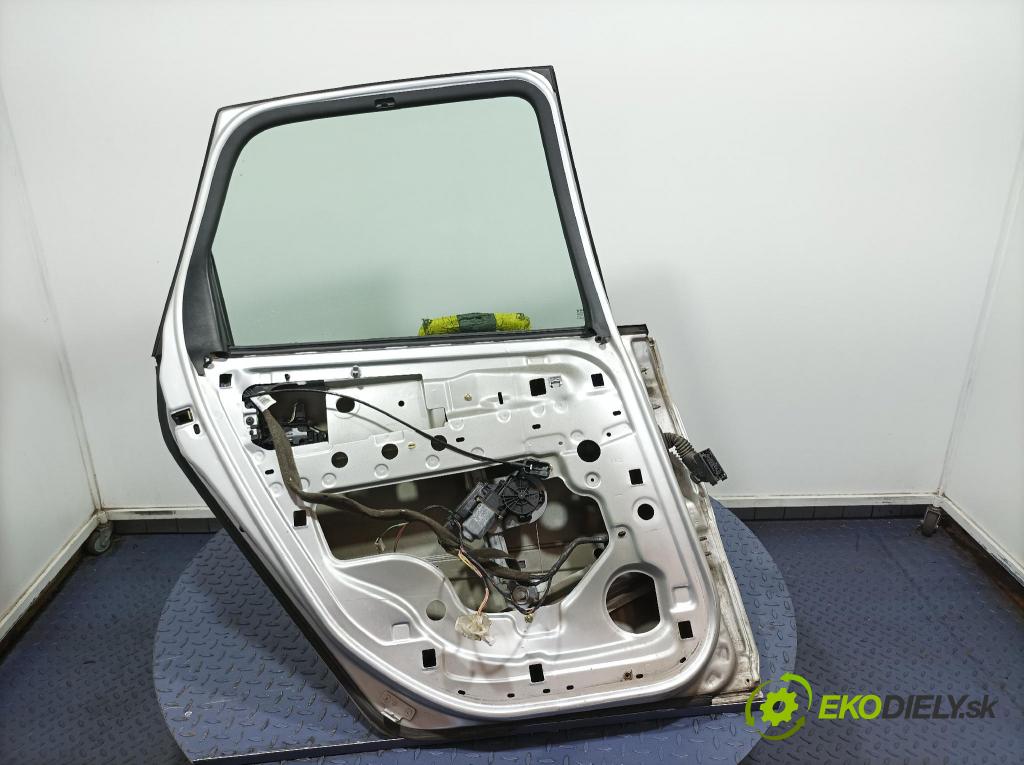 Renault Megane scenic 2006 dveře Zad: Vlevo, odjet: 