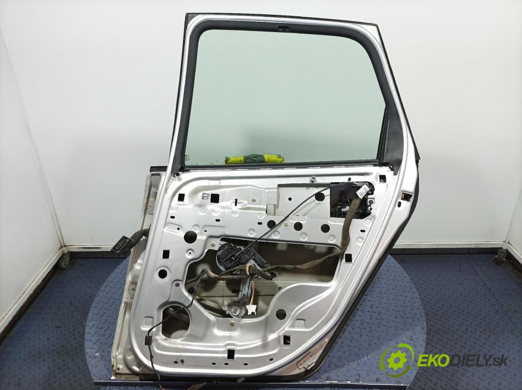 Renault Megane scenic 2006 dveře Zad: prave