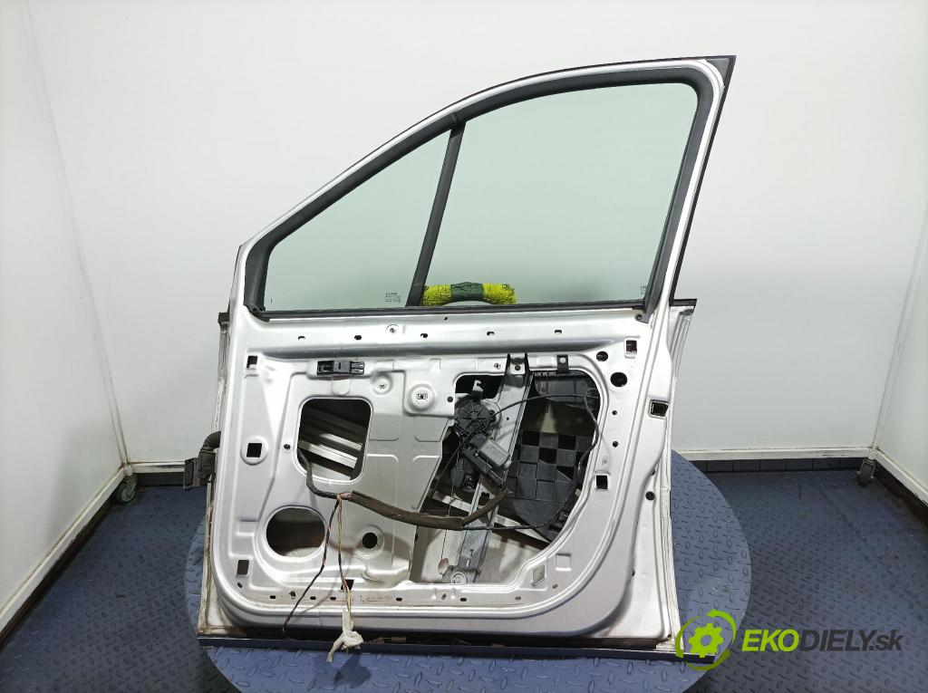 Renault Megane scenic 2006 dveře před prave