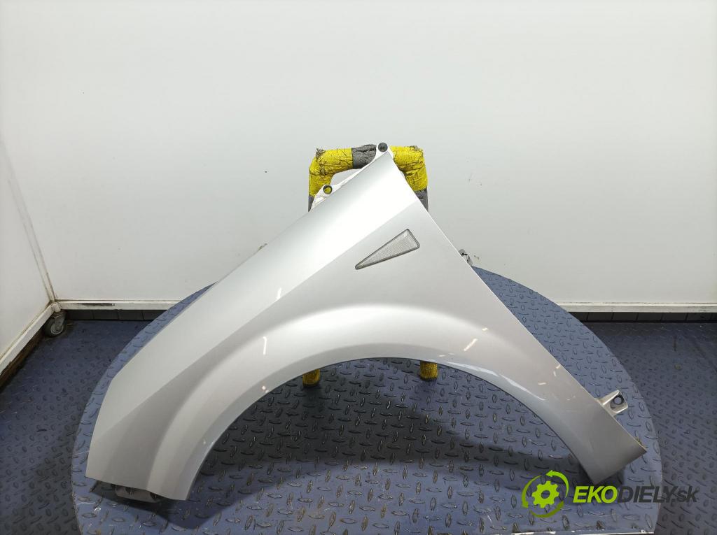 Renault Megane scenic 2006 blatnik před Levý: