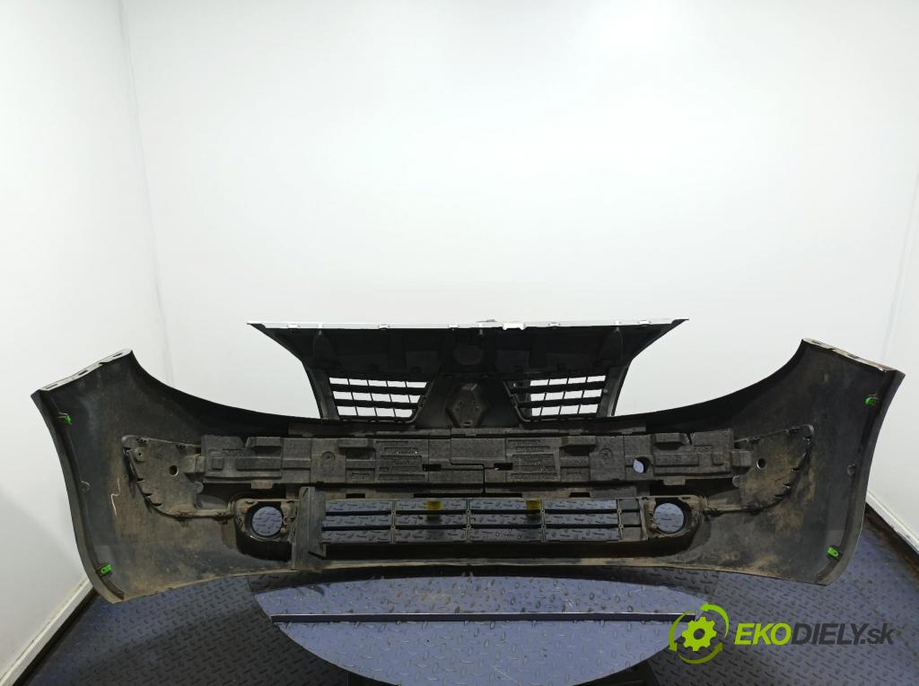 Renault Megane scenic 2006 nárazník před