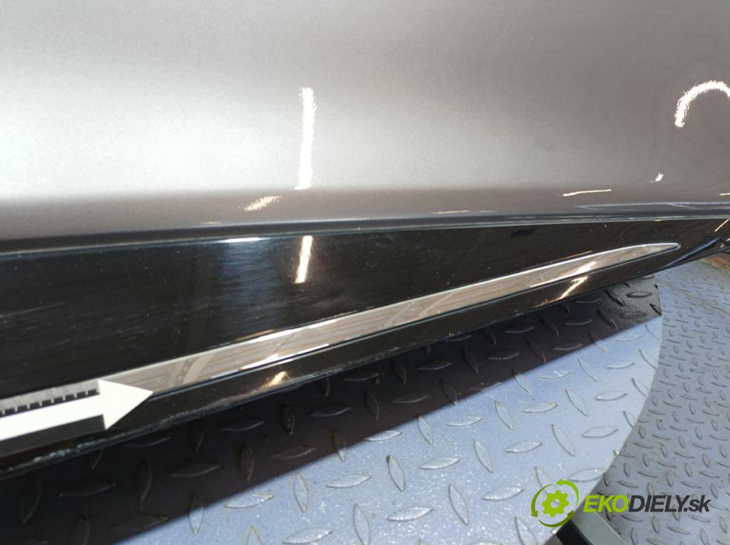 Renault Clio 2013 dveře před prave