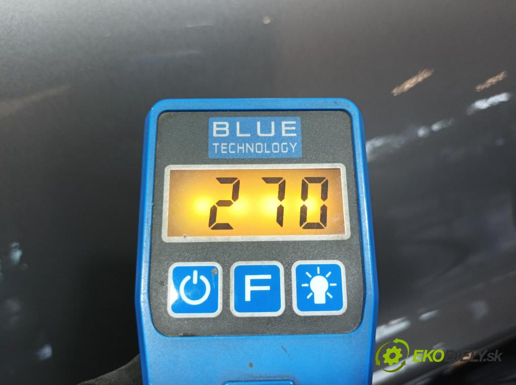 Renault Clio 2013 dveře Zad: prave