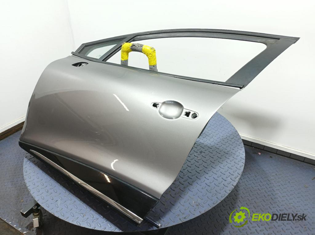 Renault Clio 2013 dveře před Vlevo, odjet: