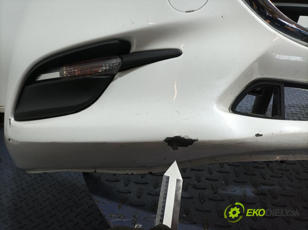 Mazda 3 2017 nárazník před