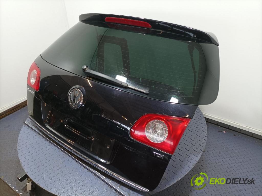 Vw Passat 2007 zadna dveře kufra: kufra: