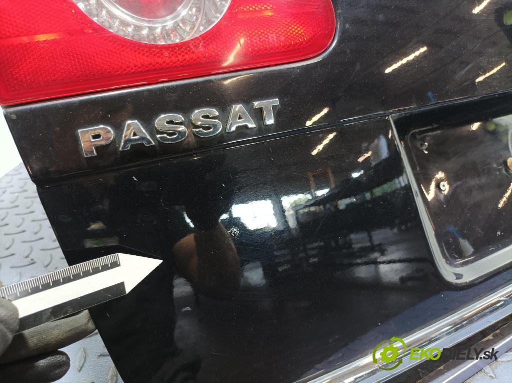 Vw Passat 2007 zadna dveře kufra: kufra: